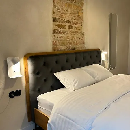 B34 Loft *