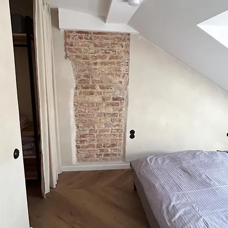 B34 Loft Apartment