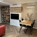 B34 Loft Apartment