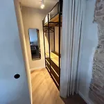 B34 Loft Apartment *